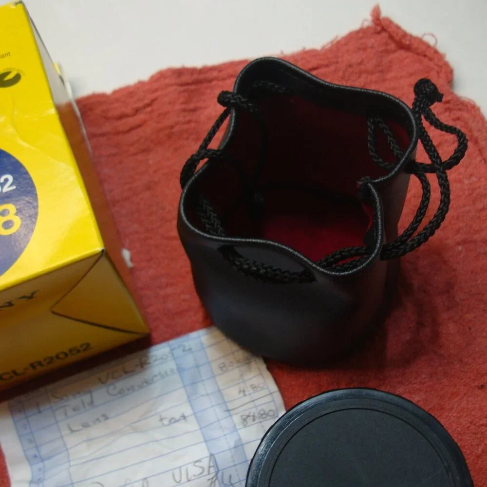 Sony VCL-R0752 Wide Conversion Lens with 0.7 x magnification (for 52mm lens)